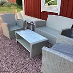 Willa Stor Familjegard I Bra Laege Finstrom