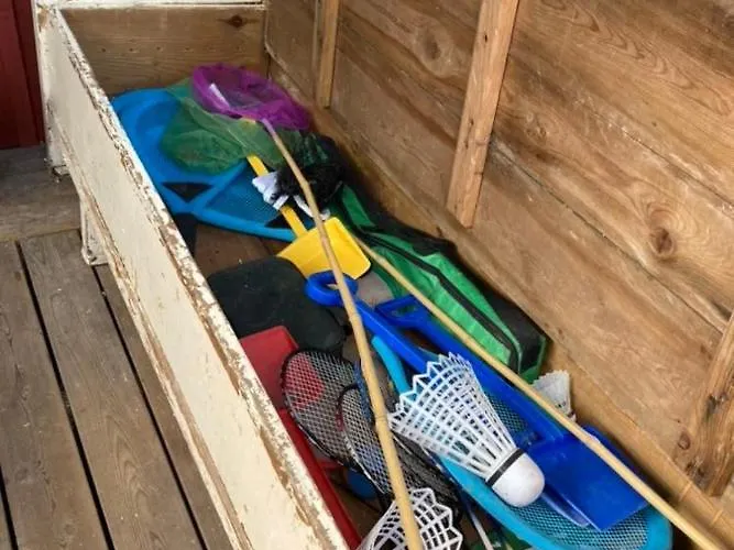 Villa Stor Familjegard I Bra Laege Finstrom